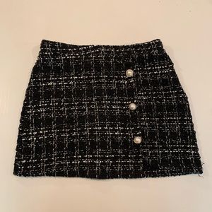 Plaid skirt with pearls, size M